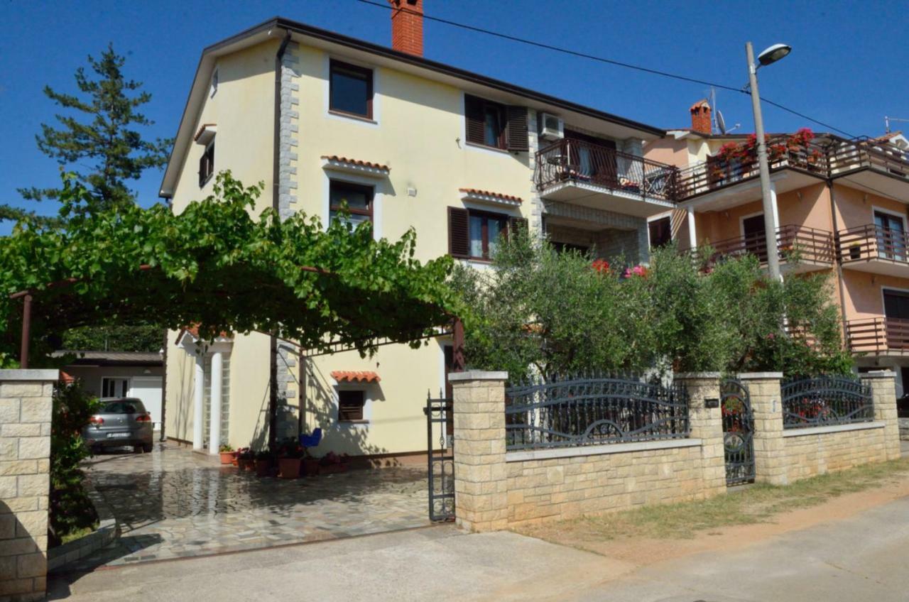 Apartments Ruza Umag Exterior foto